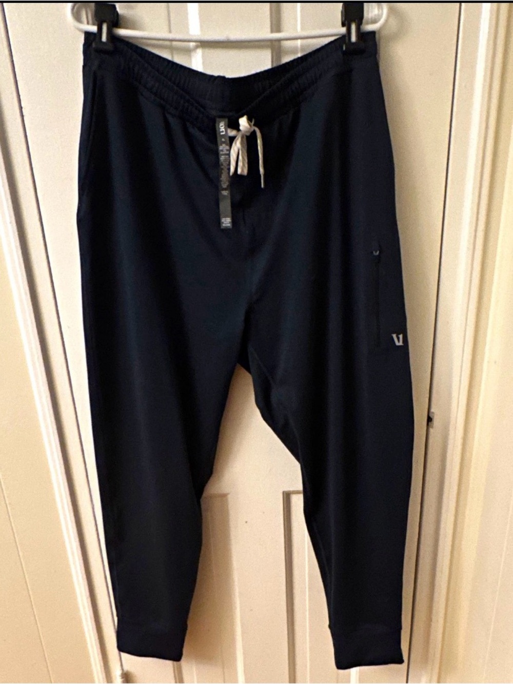 Vuori Sunday Performance Jogger Pants/ Men’s XL Navy